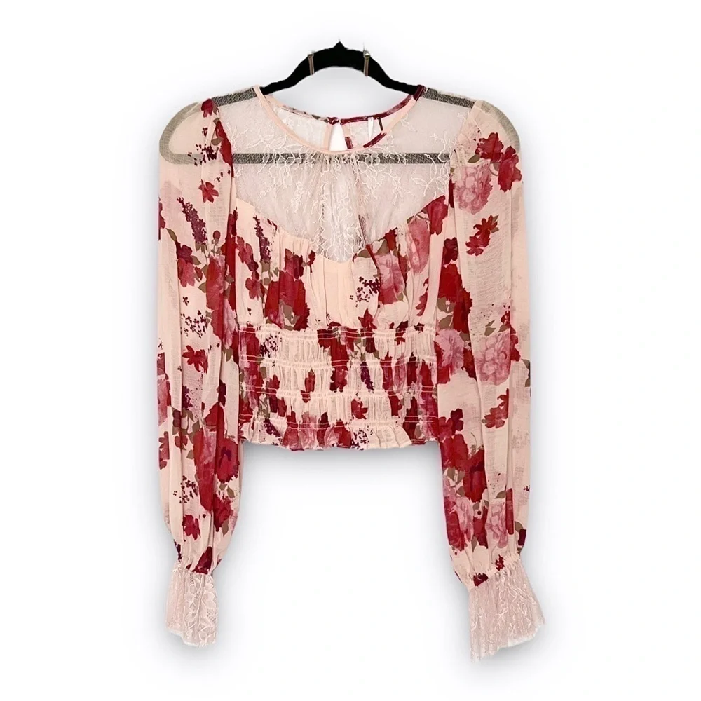 FREE PEOPLE Floral Lace Trim Ruffle Smocked‎ Coquette Fairy Cottagecore Top XS